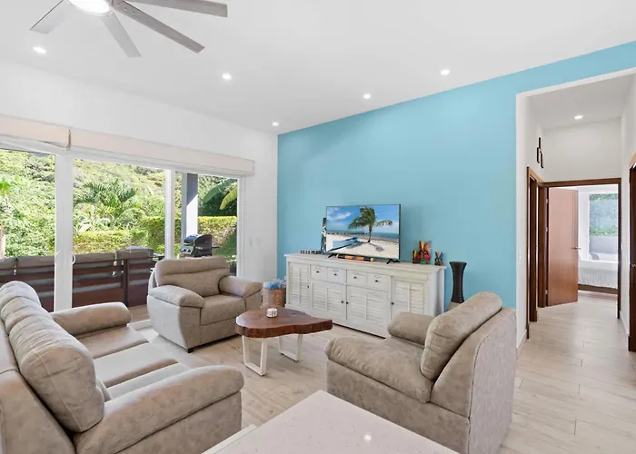 Ferienhaus Luxurious With Bright, Modern Design And Private Infinity Pool In High-end Community Playa Flamingo